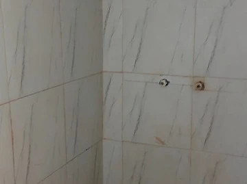 2 Bedroom Flat & Apartment