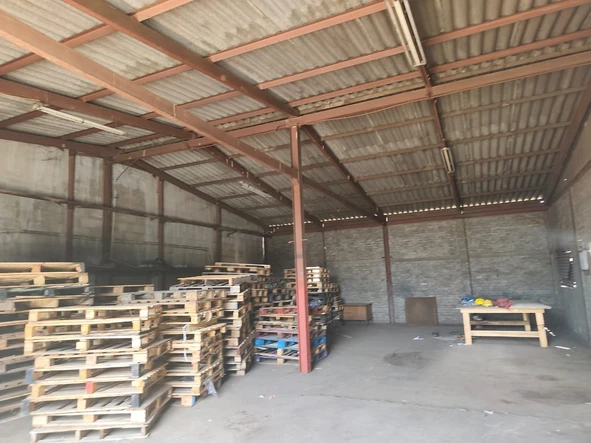 Warehouse & Factory