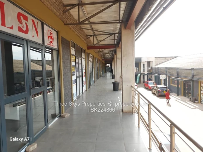 **Prime Retail Shop for Rent in Willowvale, Harare - 90m² Space!**