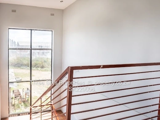 Tynwald South Commercial Property