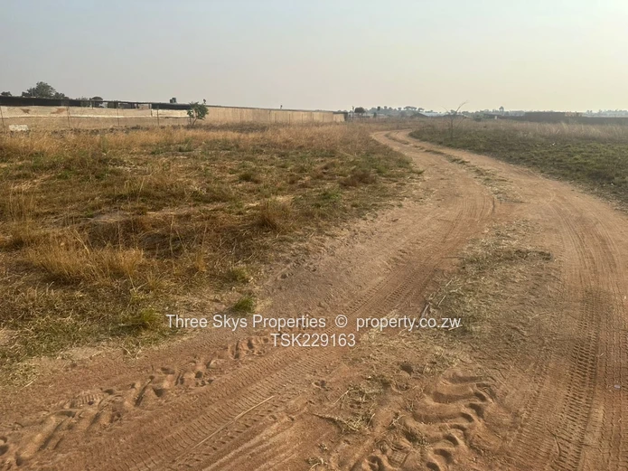 1,18 Hectares For Sale 