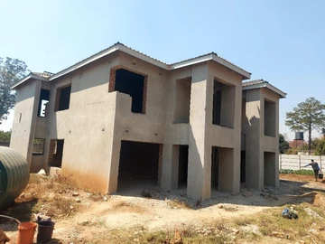 3 Bedroom Flat & Apartment