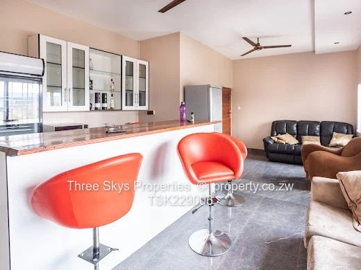 Tynwald South Commercial Property