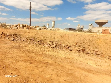 Commercial & Industrial Land